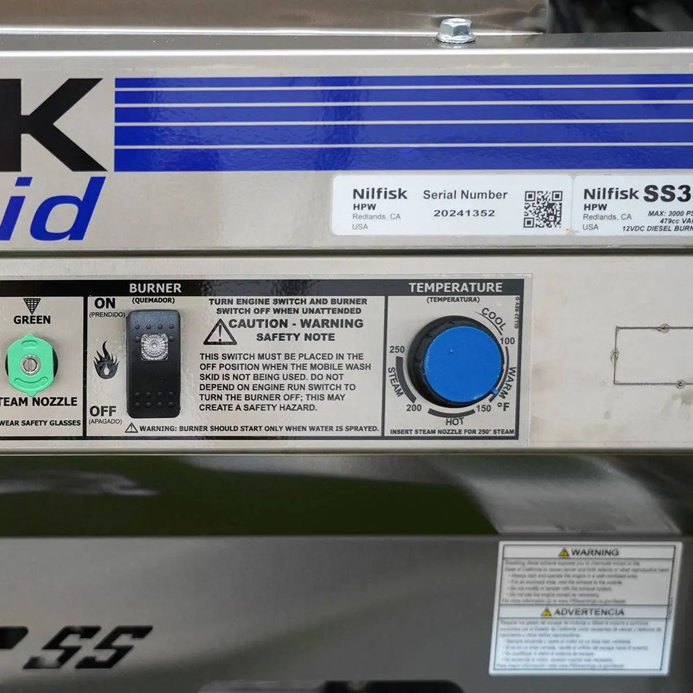 Nettoyeur à eau chaude Nilfisk de 3 000 PSI, chariot pour VTT
