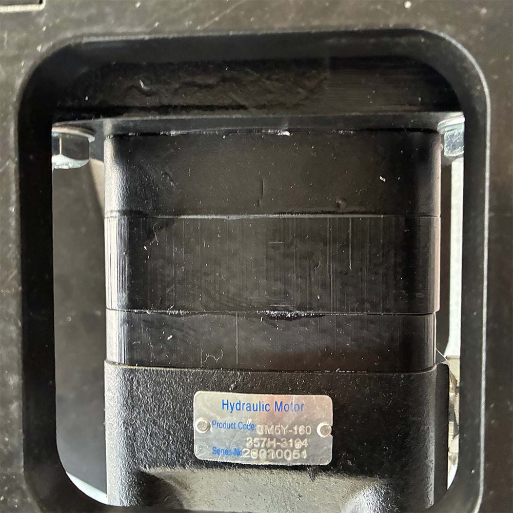 Tarière à poteaux de 7-7/8 po avec mèche