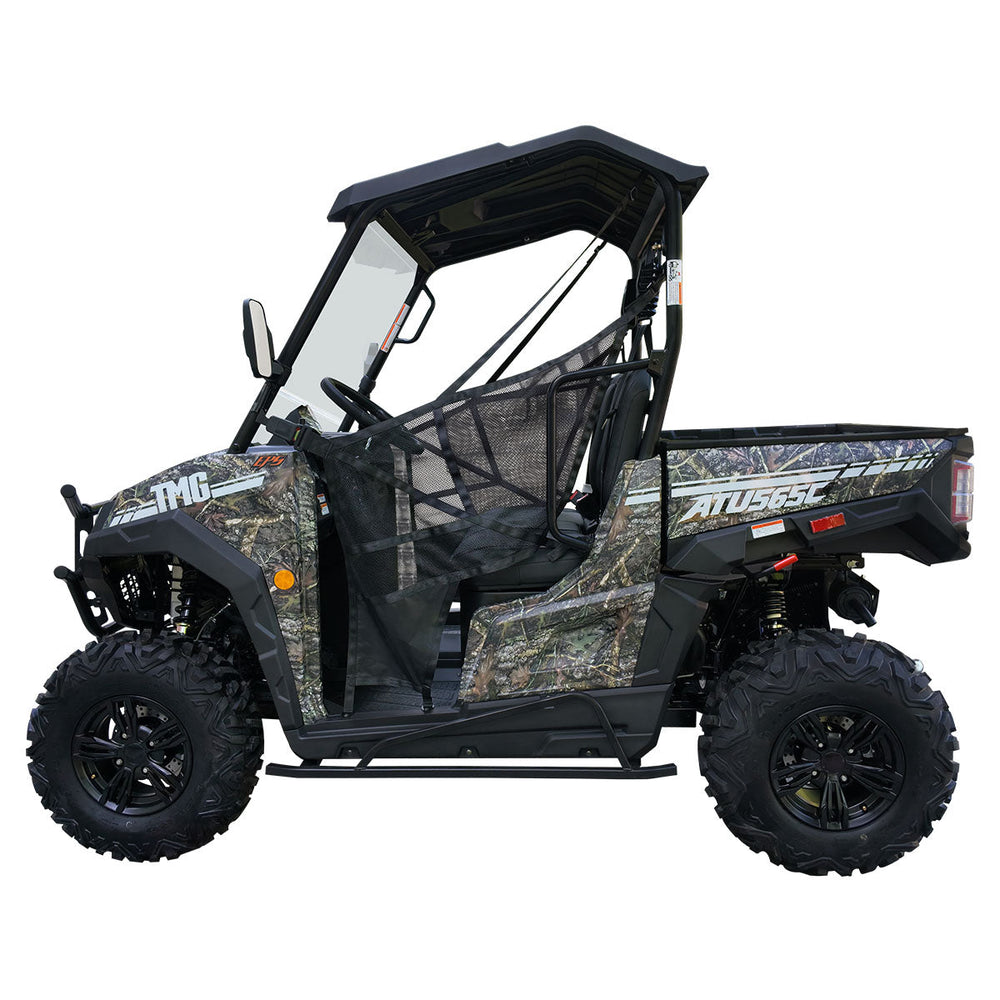 493cc UTV side-by-side with on-demand 4WD, EPS, 2 seats with headrests, locking differential and 3000 lb winch